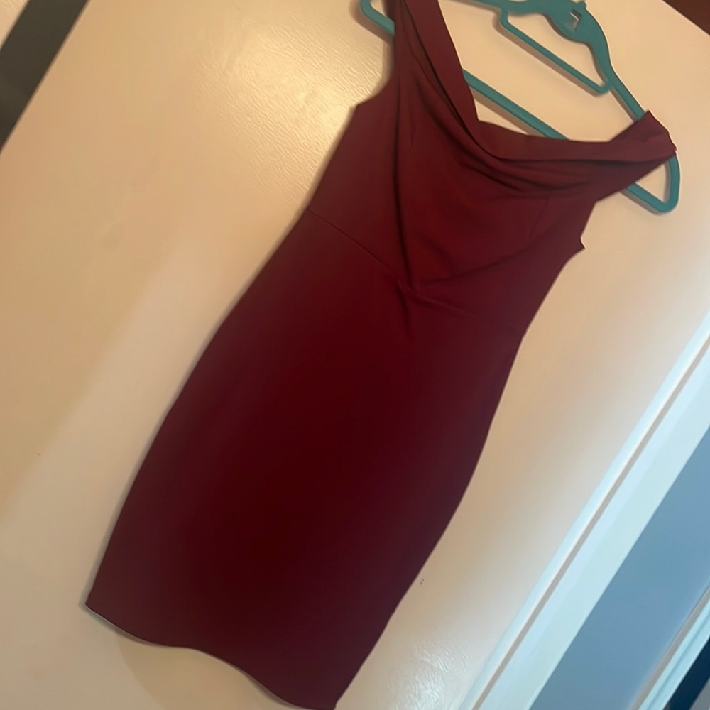 Beautiful red Lulus mini dress